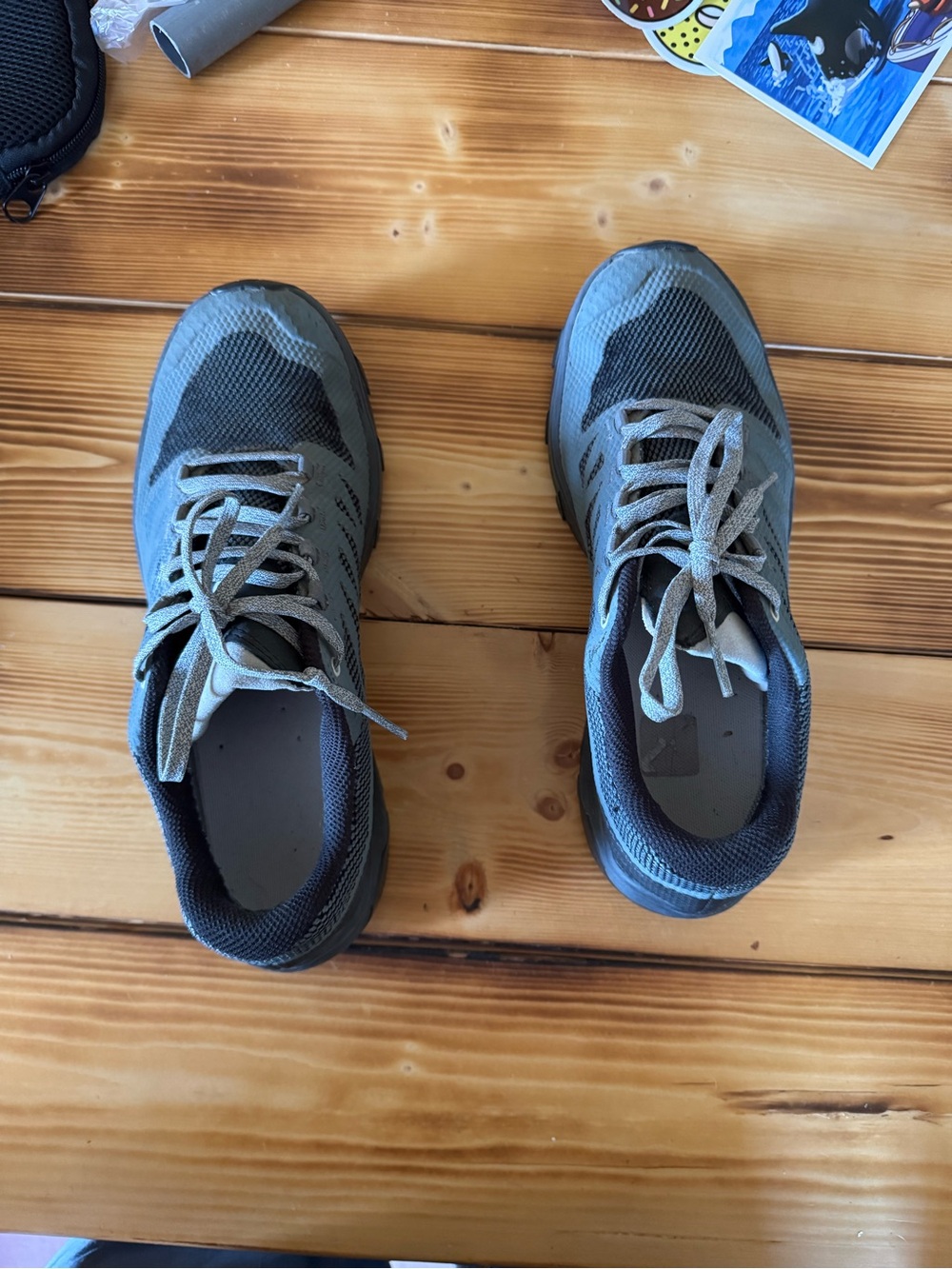 Salomon 8.5w OUTline hiking shoes